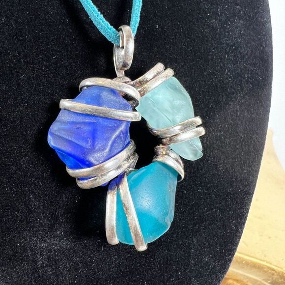 Vintage Silver Blue Crystal Rope Necklace - Fairycore Beachy Bohemian Jewelry - Picture 4 of 4